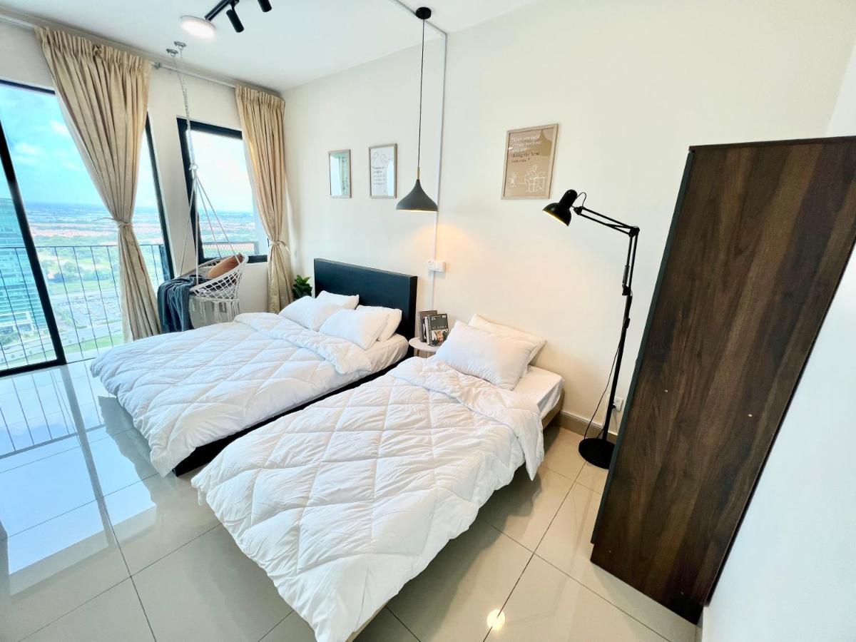 A 1-4 Pax Cozy Studio Tv Box Pool 100Mps Wifi 3 Bed Trefoil 实达阿南 外观 照片