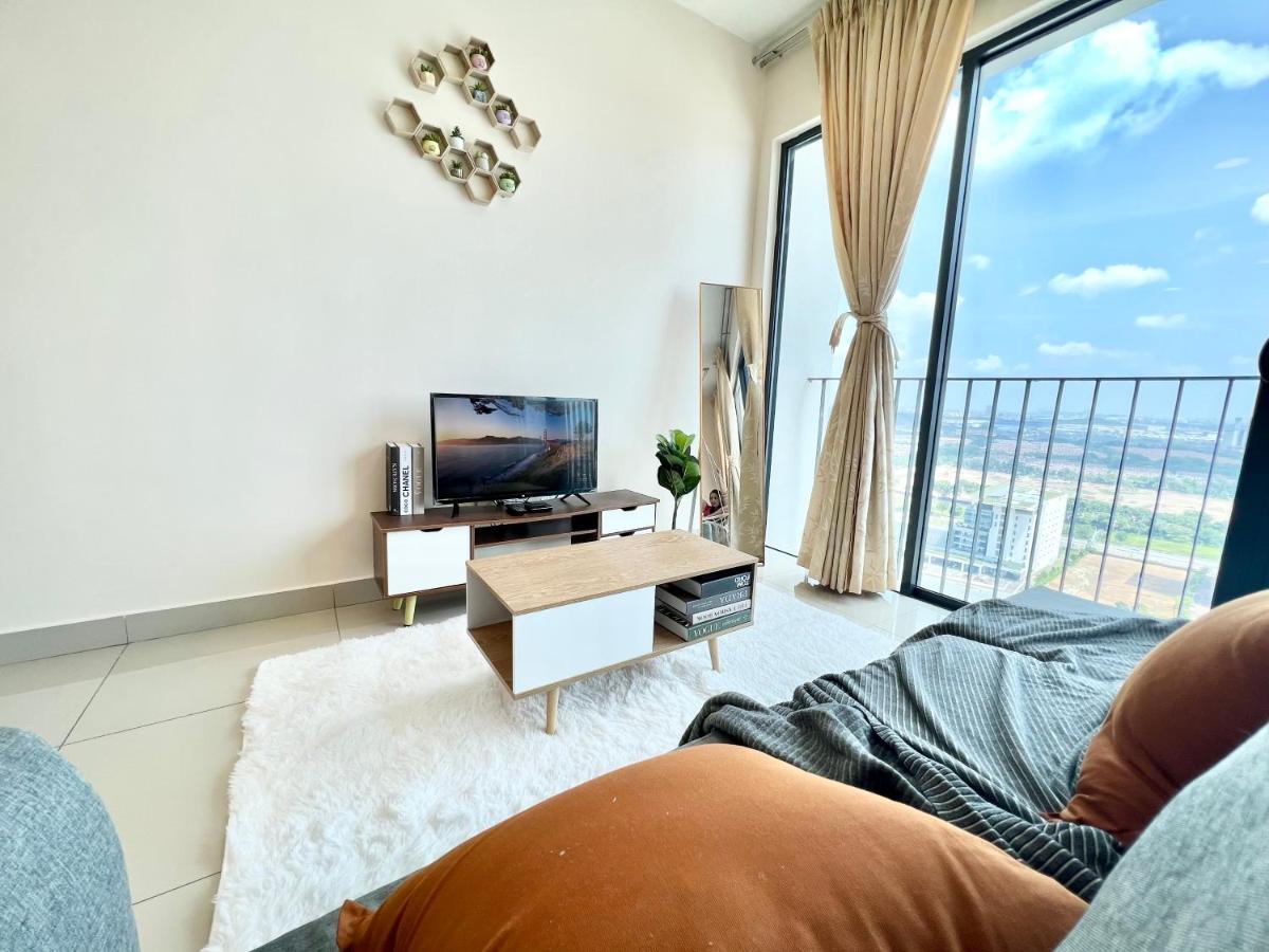 A 1-4 Pax Cozy Studio Tv Box Pool 100Mps Wifi 3 Bed Trefoil 实达阿南 外观 照片